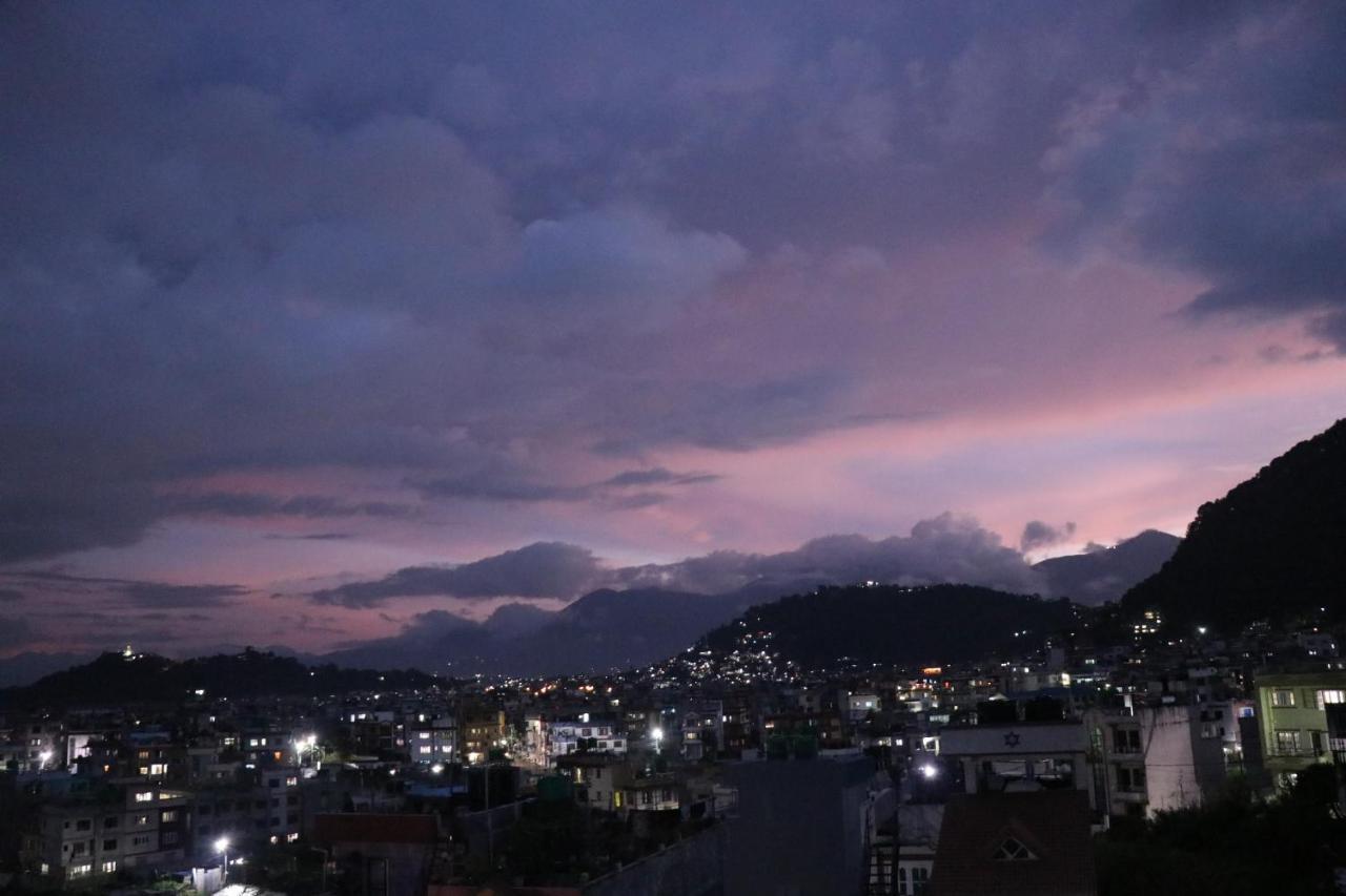 Serene B&B Kathmandu Buitenkant foto